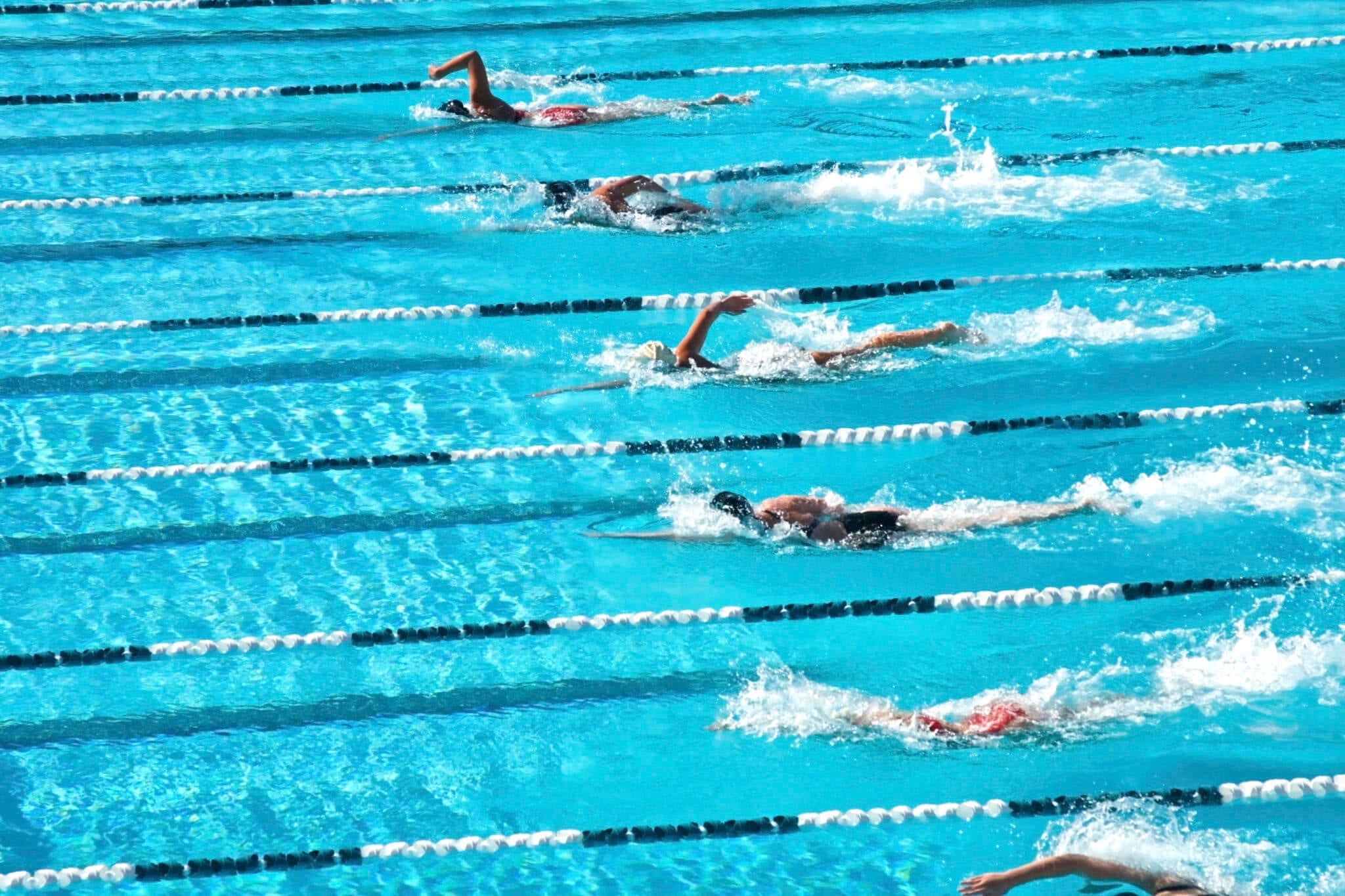 10 Tips for Teaching Your Children to Swim