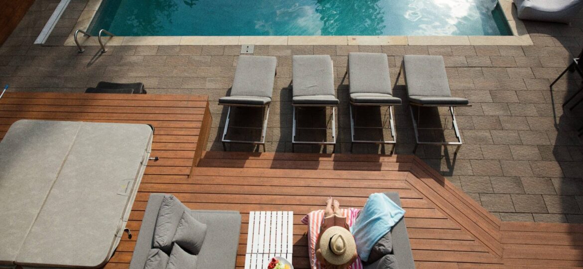 Pool Businesses: The 5 Best Ways to Make Money in 2019 | Clear Comfort Dealer | Clear Comfort pool