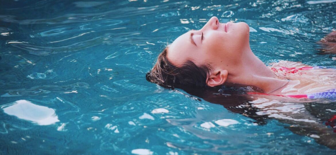 World Cancer Day: Treating Lymphedema With Hydrotherapy | Clear Comfort