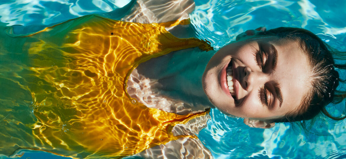 How to Protect Your Skin & Hair From Swimming Pool Chlorine | Clear Comfort AOP